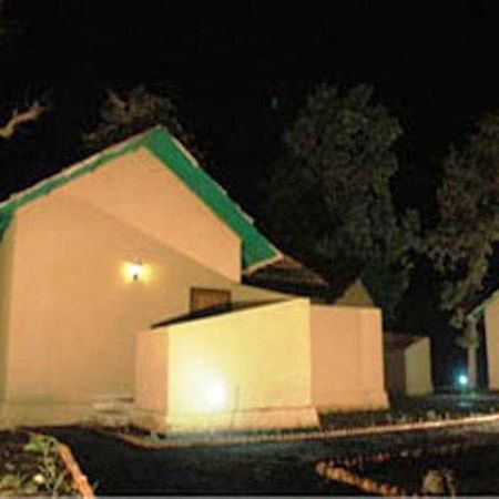 Hotel Tiger Lagoon Bandhavgarh National Park Exteriér fotografie